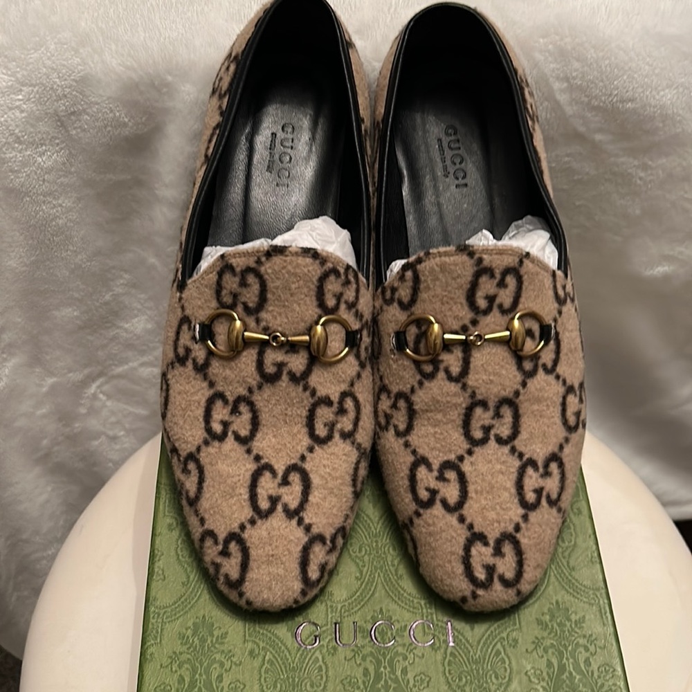 Gucci shoes